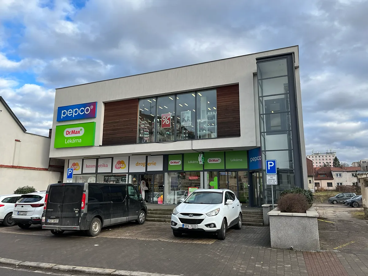 Pronájem skladového prostoru 54 m²